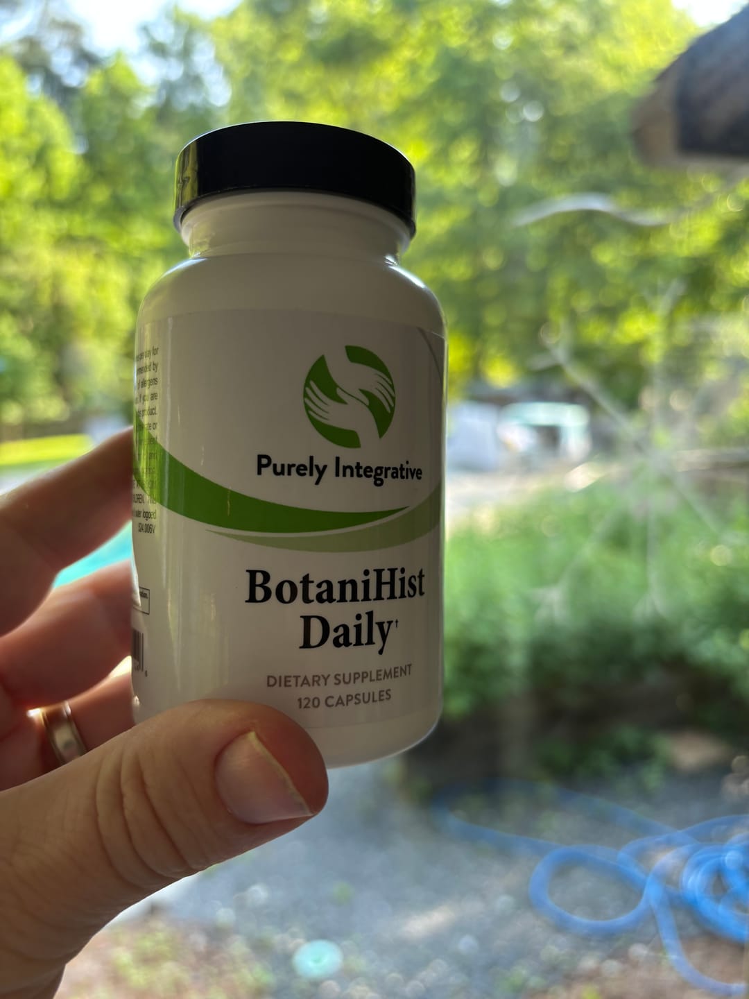Customer photo review of BotaniHist Daily