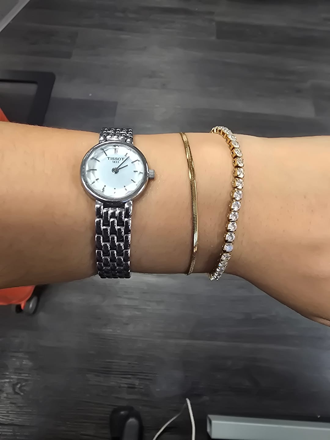 Customer photo review of Fine Essentials Bracelet