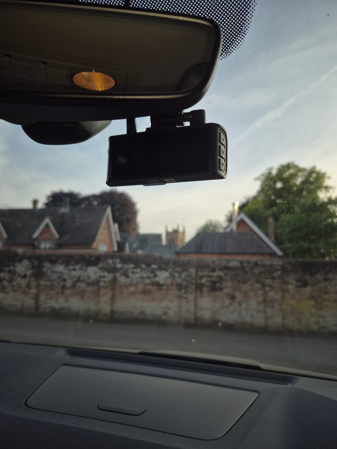 Customer photo review of Redtiger F7N Dash Cam Hardwire Kit For Parking Monitor