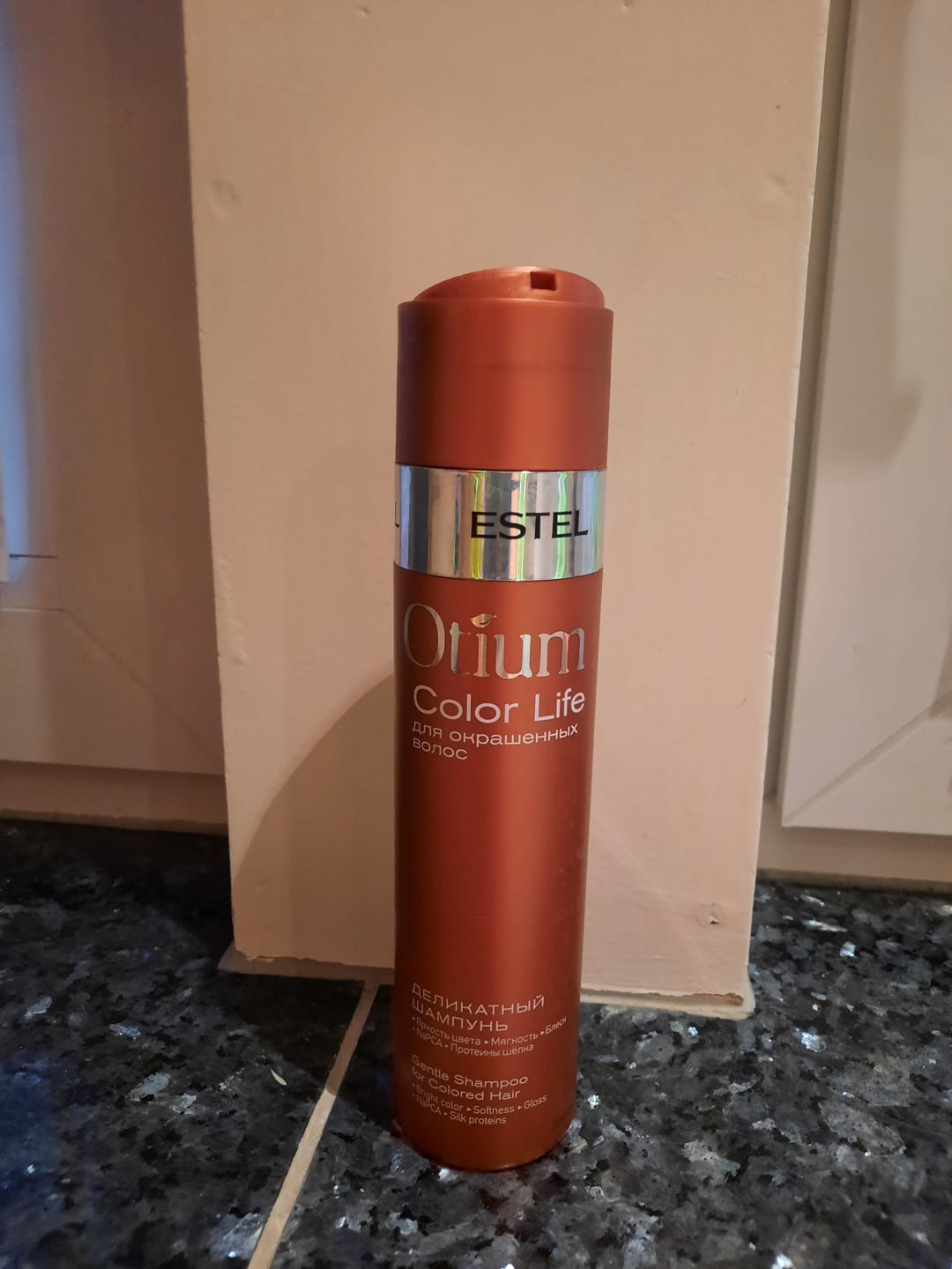 Customer photo review of OTIUM COLOR LIFE Glanzshampoo für gefärbtes Haar