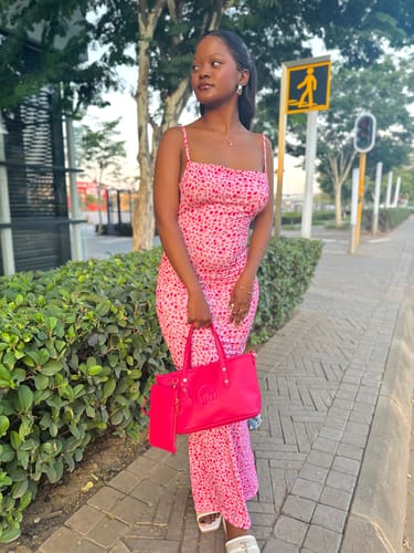Customer photo review of The Era Pink Mini Tote– Mother’s Limited Day Edition