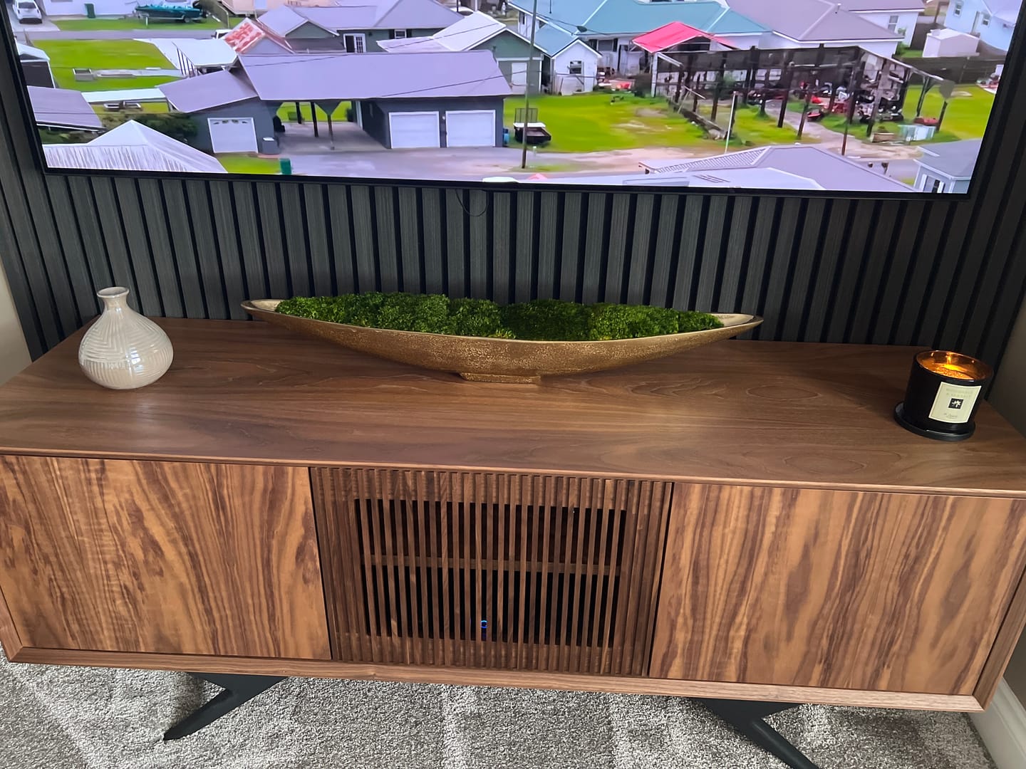 Customer photo review of 32" Preserved Moss Metal Boat Bowl