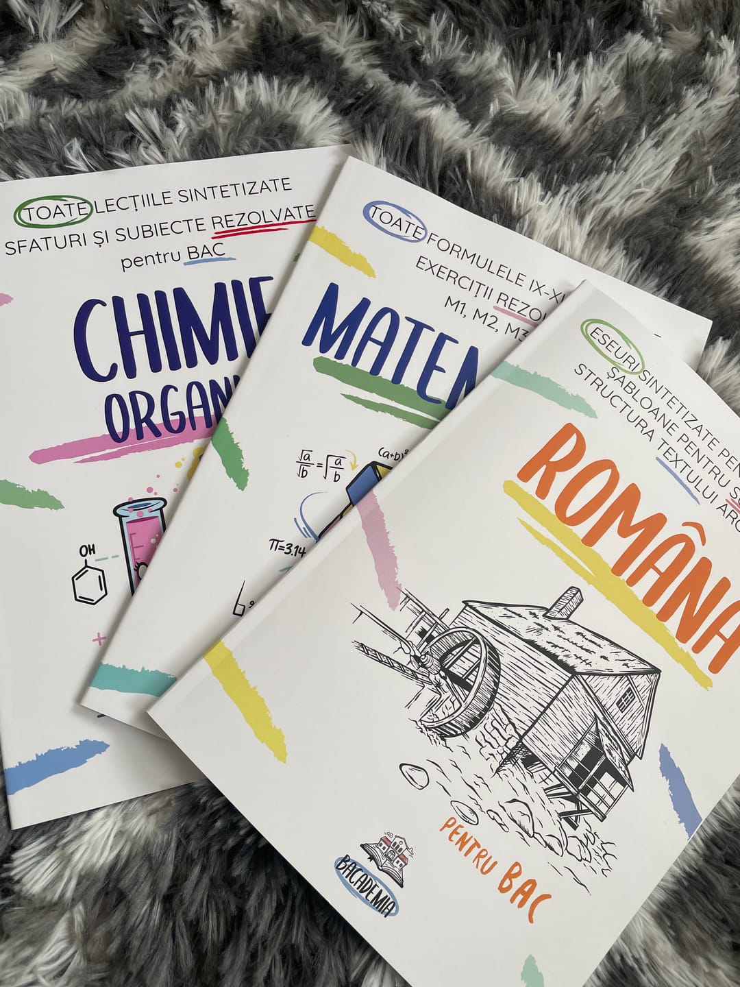Customer photo review of Pachet Bacalaureat (Română + Matematică + Chimie Organică) Bacademia
