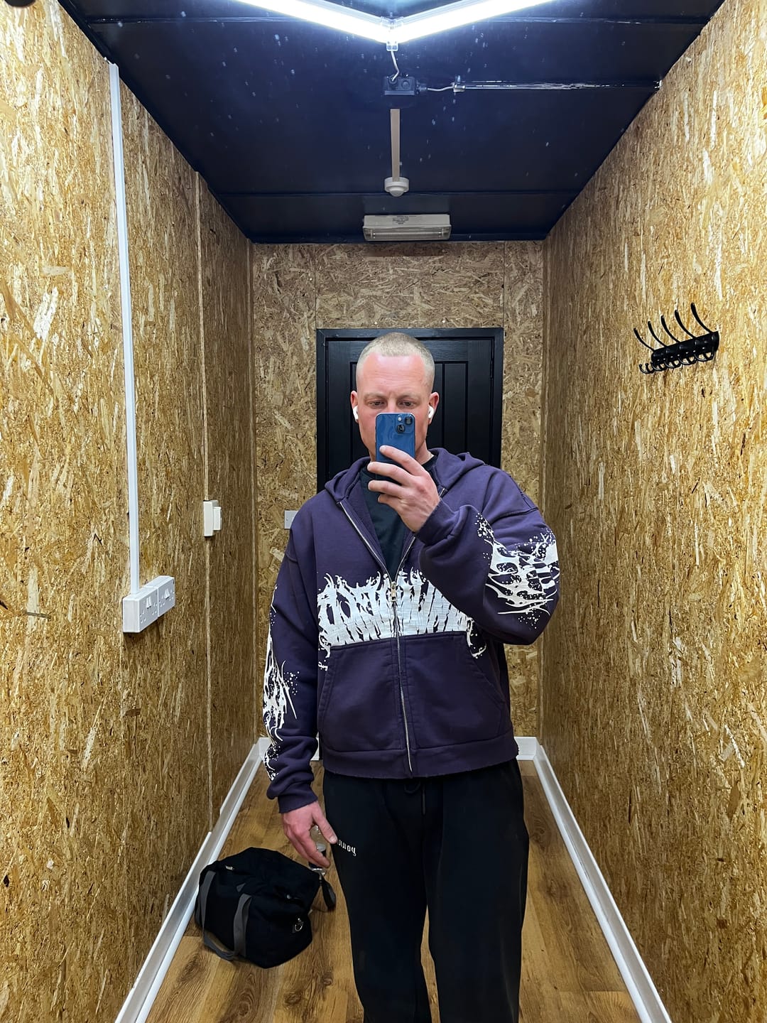 Customer photo review of 5128 - Venom Hoodies