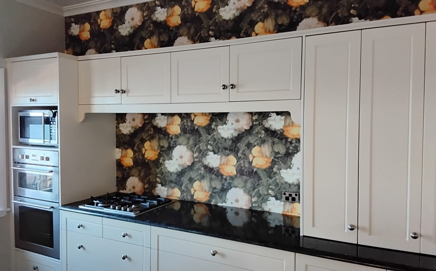 Customer photo review of Dutch Floral Wallpaper - Yellow