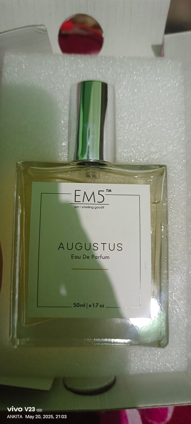 Customer photo review of EM5™ Augustus Perfume for Men & Women | Oud Leather Fresh Spicy Woody Fragrance | Unisex Eau de Parfum Spray | Luxury Gift for Him & Her