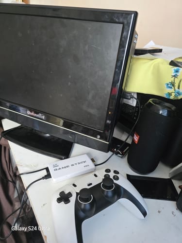 Customer photo review of MovieHub™ - Retro Stick Pro