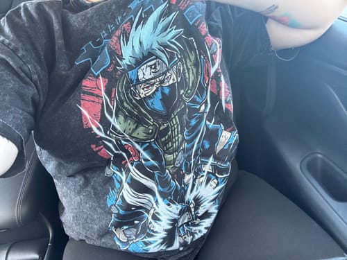 Customer photo review of KAKASHI VINTAGE OVERSIZE TEE