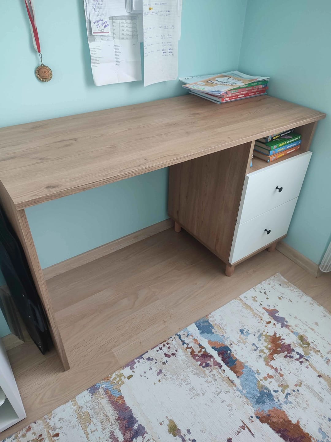 Customer photo review of Rani HA109 Çekmeceli Çalışma Ofis Bilgisayar Masası Sepet Ceviz - Beyaz
