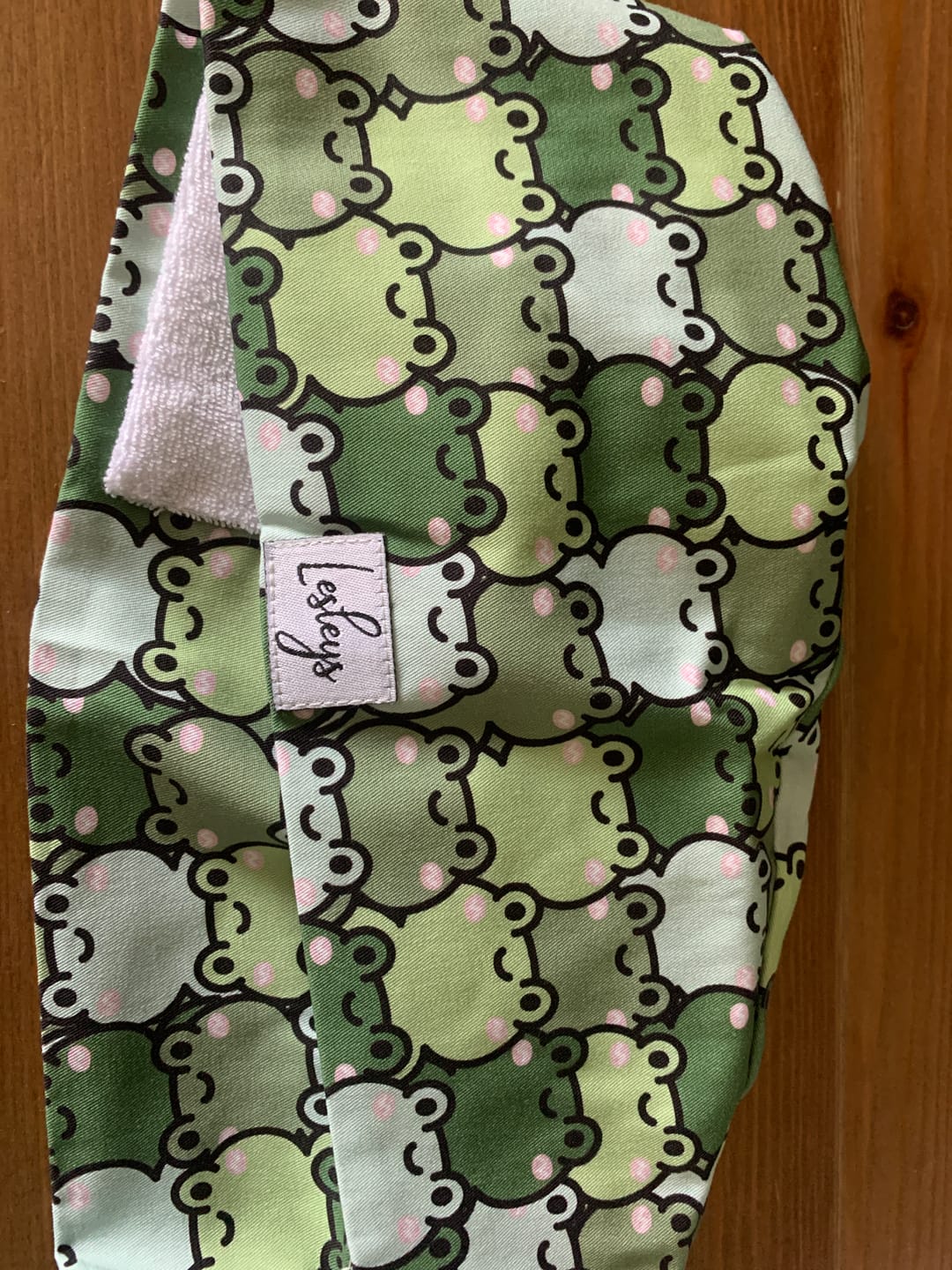 Customer photo review of Bandana OP Haube Frösche
