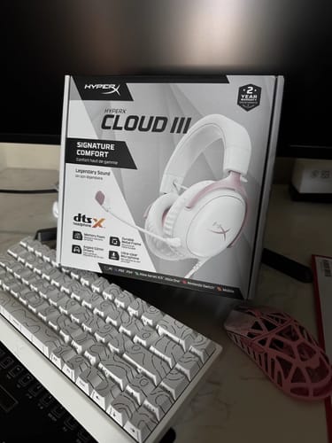Customer photo review of HyperX Cloud III – Wired Gaming Headset