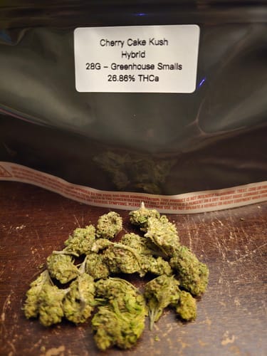 Customer photo review of 1oz Greenhouse Smalls