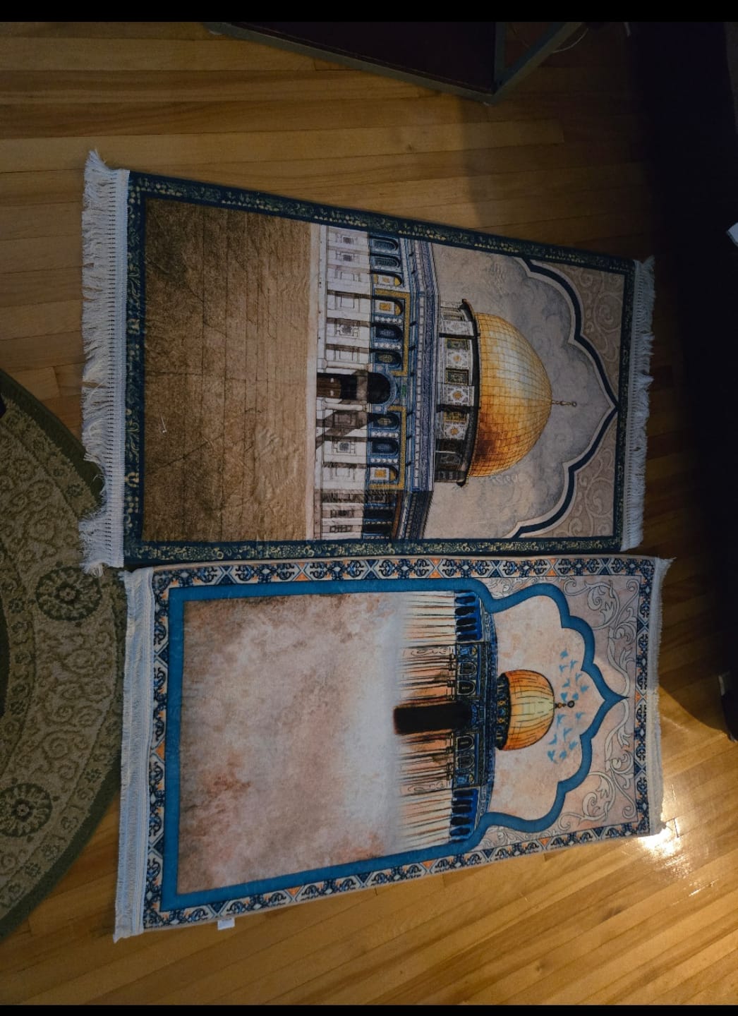 Customer photo review of Al Aqsa WaterColour  Padded Prayer Mat