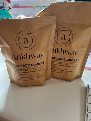 Customer photo review of 2-Month Mushroom Gummies