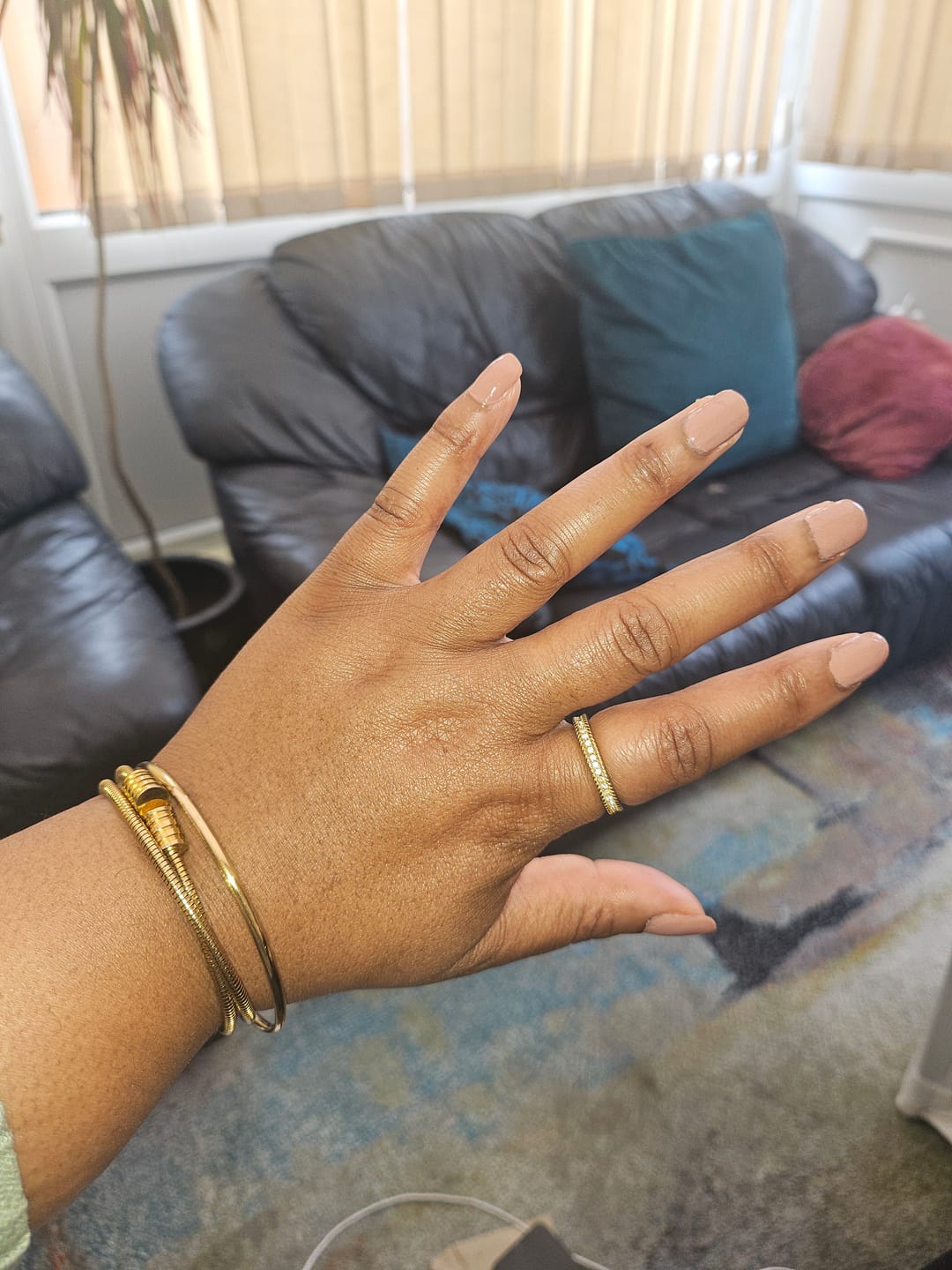 Customer photo review of Pavé Illusion Ring