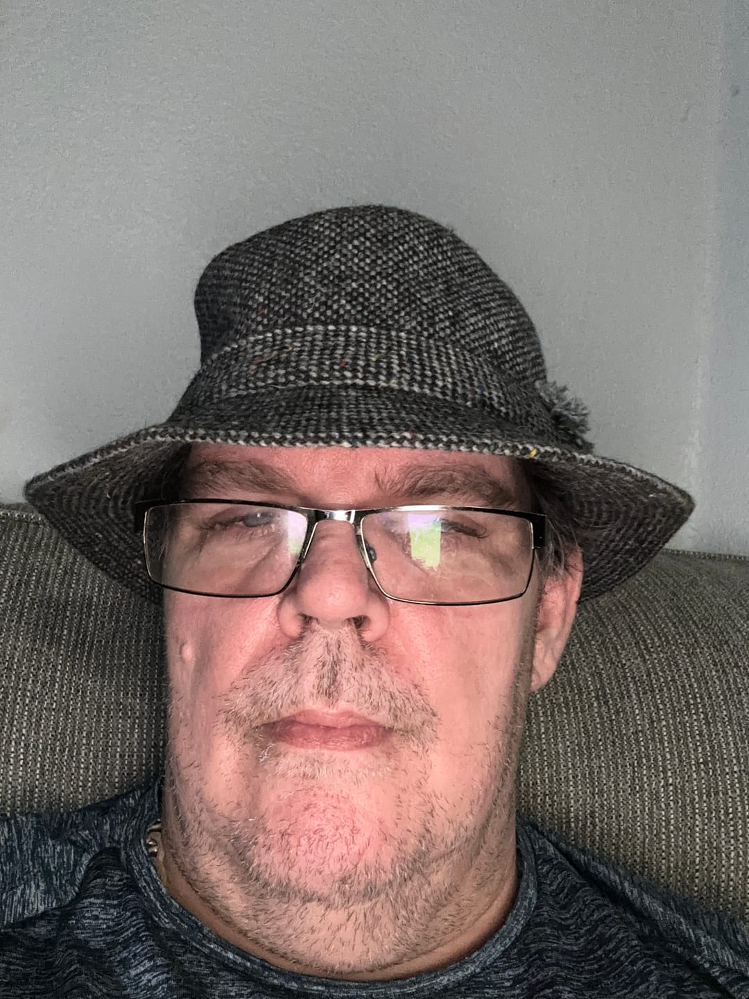Customer photo review of Walking Hat Tweed