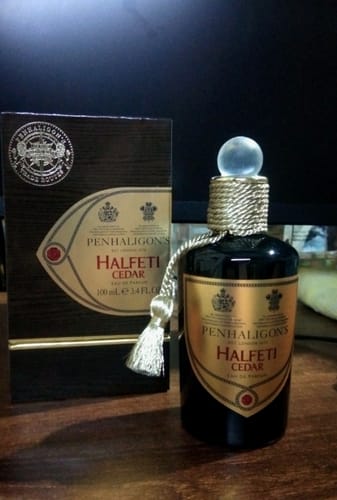 Customer photo review of Penhaligon Halfeti Cedar - Eau de Parfum 100ml