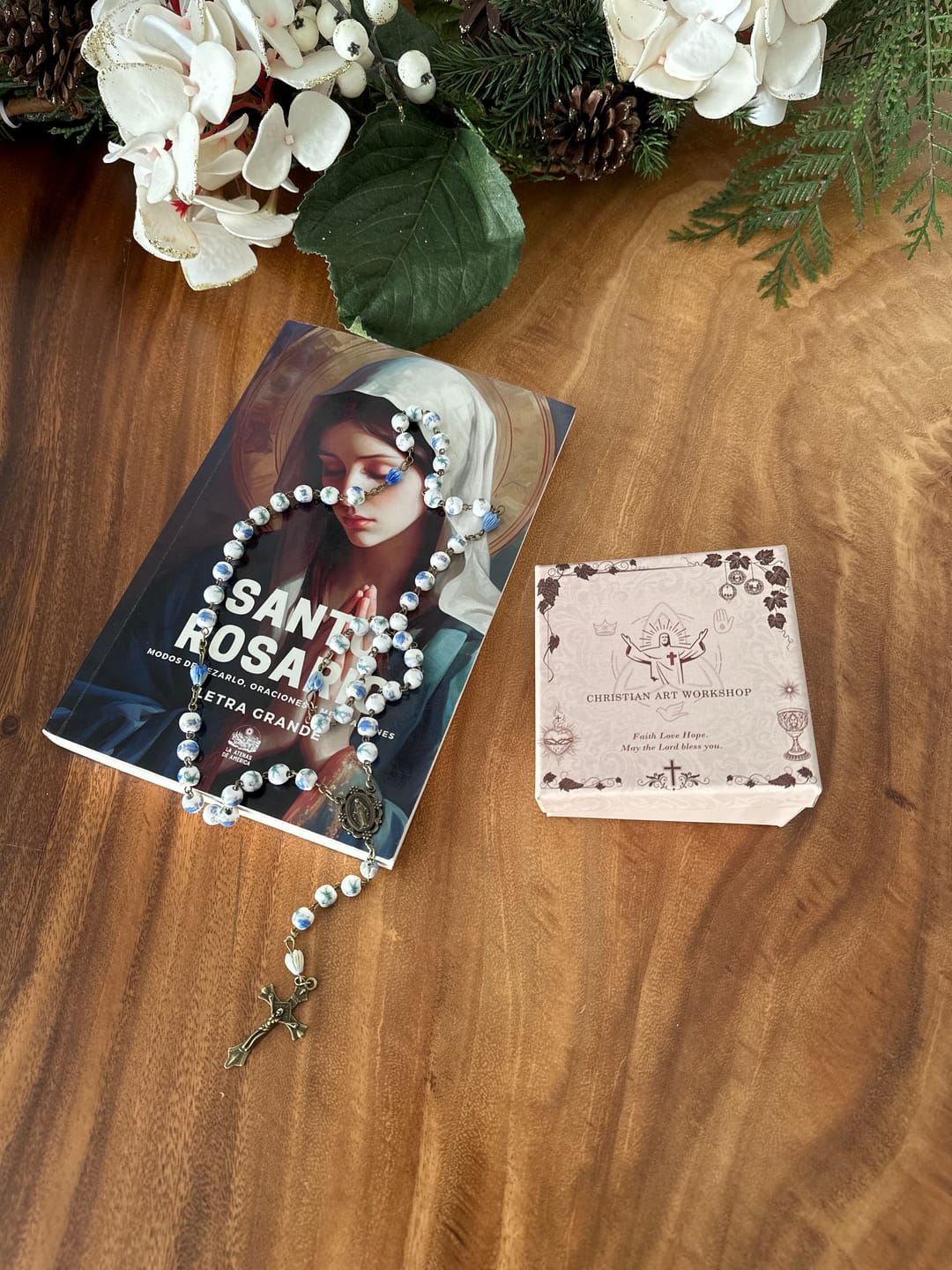 Customer photo review of FREE Today: Immaculate Heart of Mary & Crucifix of 8 mm Round Blue Floral Acrylic Alloy Chain Rosary