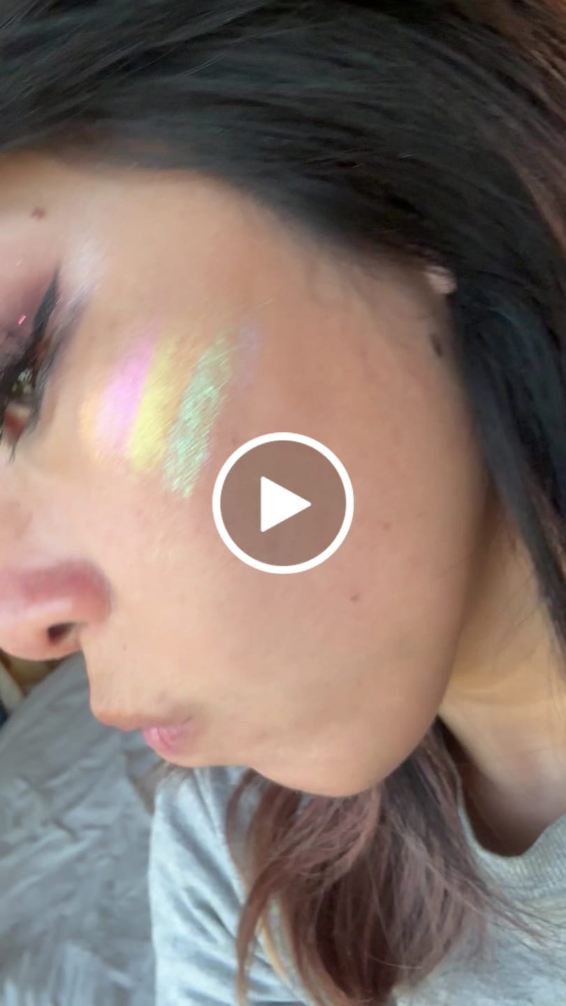 Customer video review of Multichrome Loose glitter pigment powder  - Abyssal