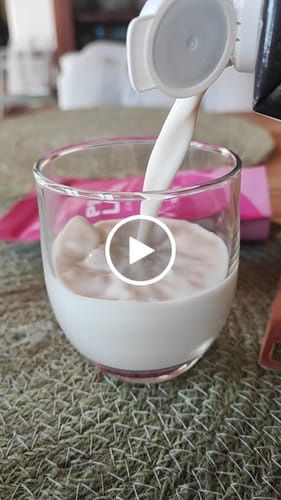 Customer video review of Pink Latte