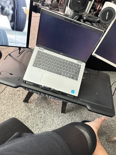 Customer photo review of Newtral 5D Headrest