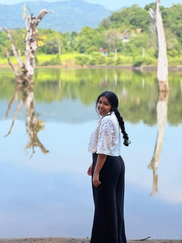 Customer photo review of Berry Bliss Oversize Crop Shirt
