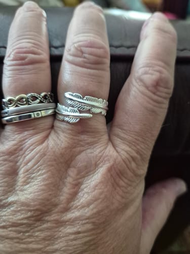 Customer photo review of Feather From An Angel Ring