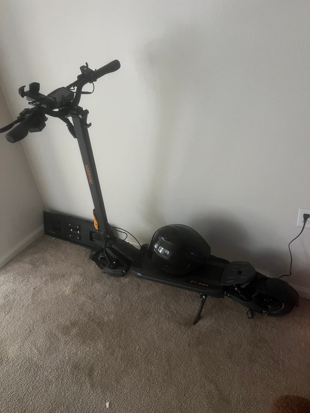 Customer photo review of Ausom F1 Max Electric Scooter
