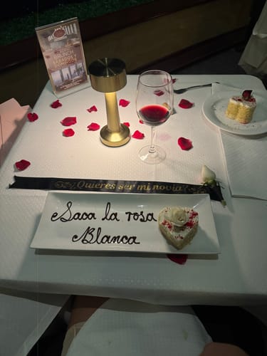 Customer photo review of Cena Romántica