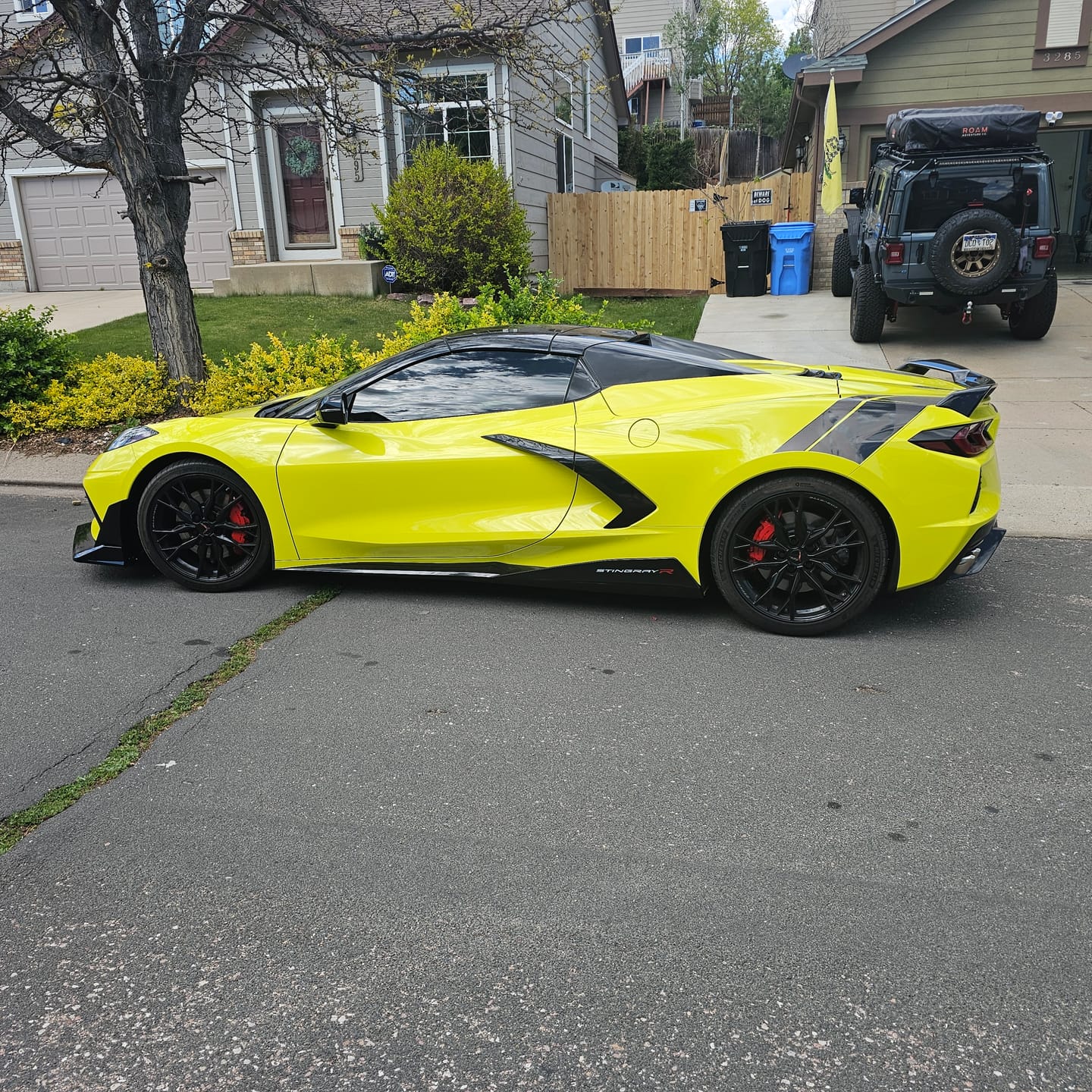 Customer photo review of Chevrolet Corvette C8 5VM Side Skirts