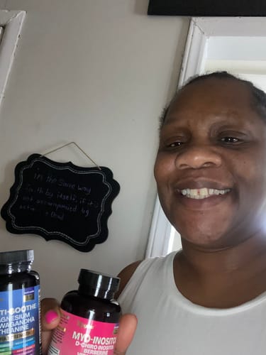 Customer photo review of Zoyava Soothe and Smooth Bundle: Cortisol 60 and Myo-Inositol 90 Capsules Supplement Bundle