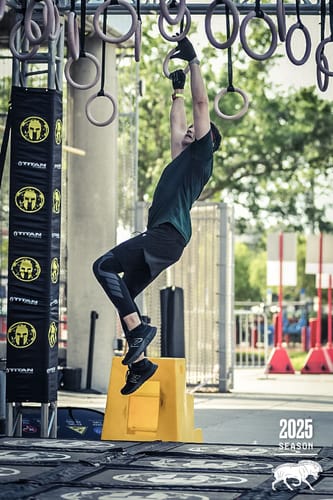 Customer photo review of Compression Sleeves V2 for Knees and Legs