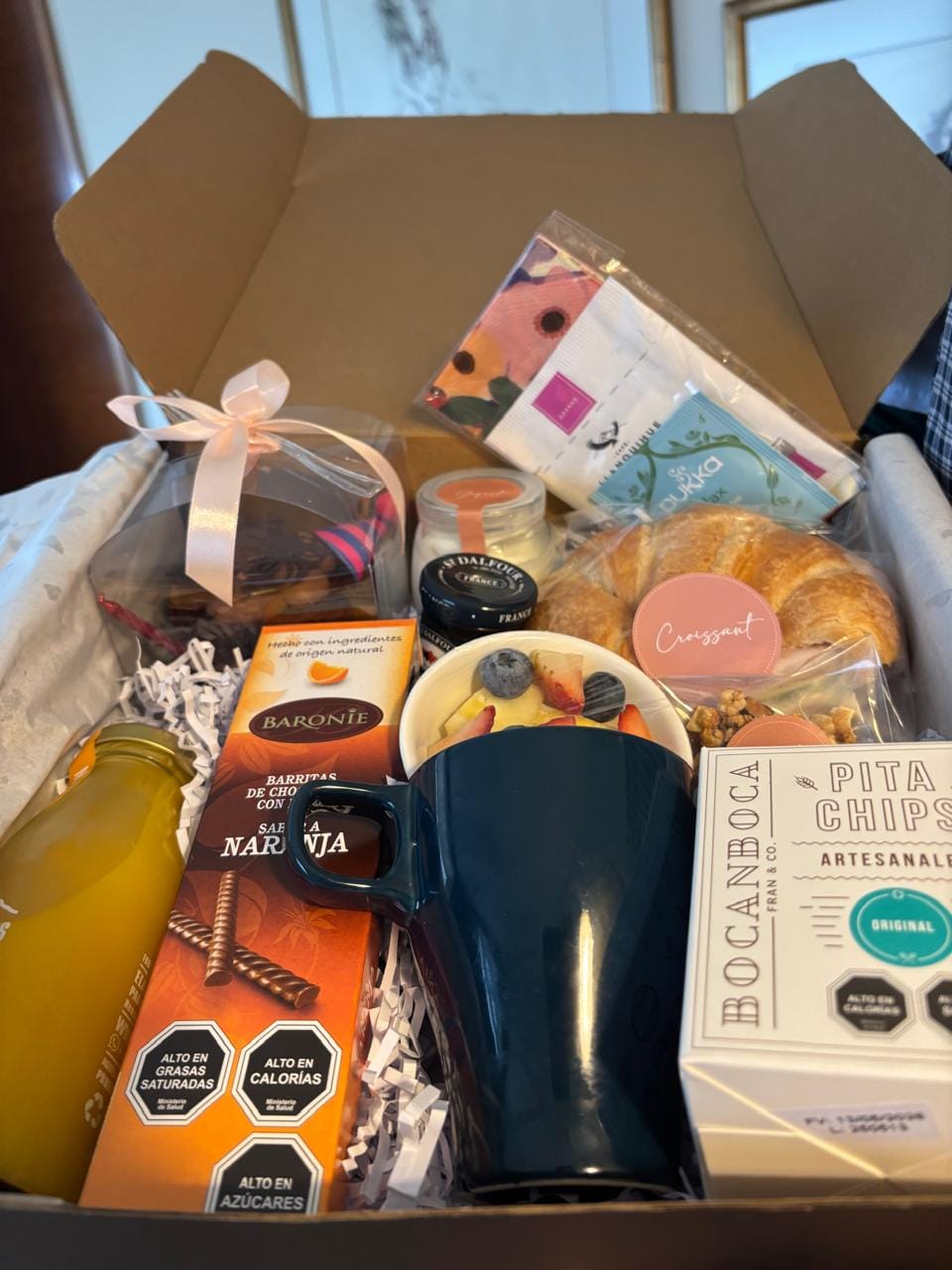 Customer photo review of Box Feliz Cumpleaños