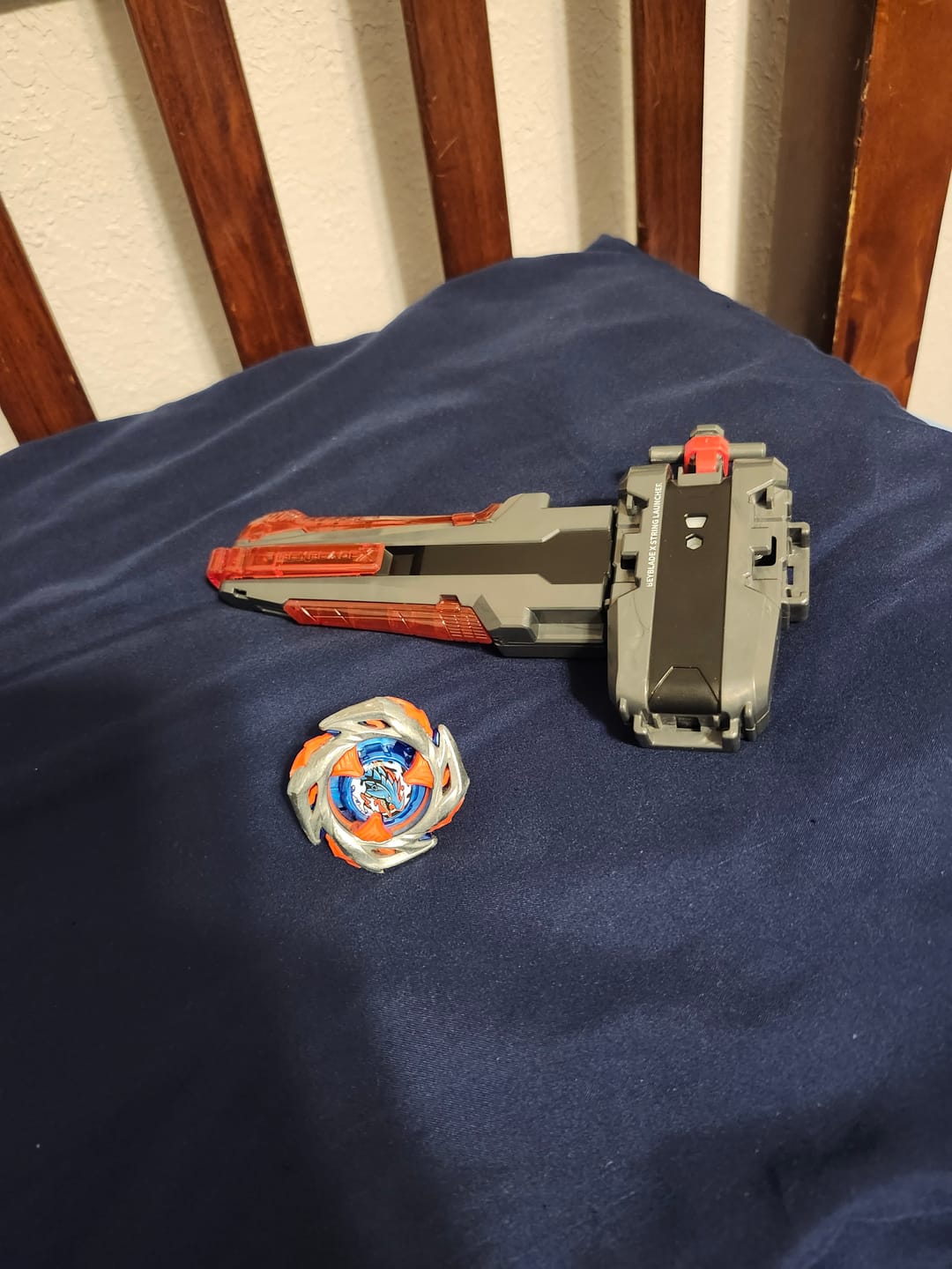 Customer photo review of [Pre-Order Lot 2 APR 22nd] Takara Tomy Beyblade X BX-41 Rubber Custom Grip Gunmetal Ver