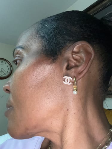 Customer photo review of Crystal CC Earrings Gold-Plated 925 Silver Classic Studs