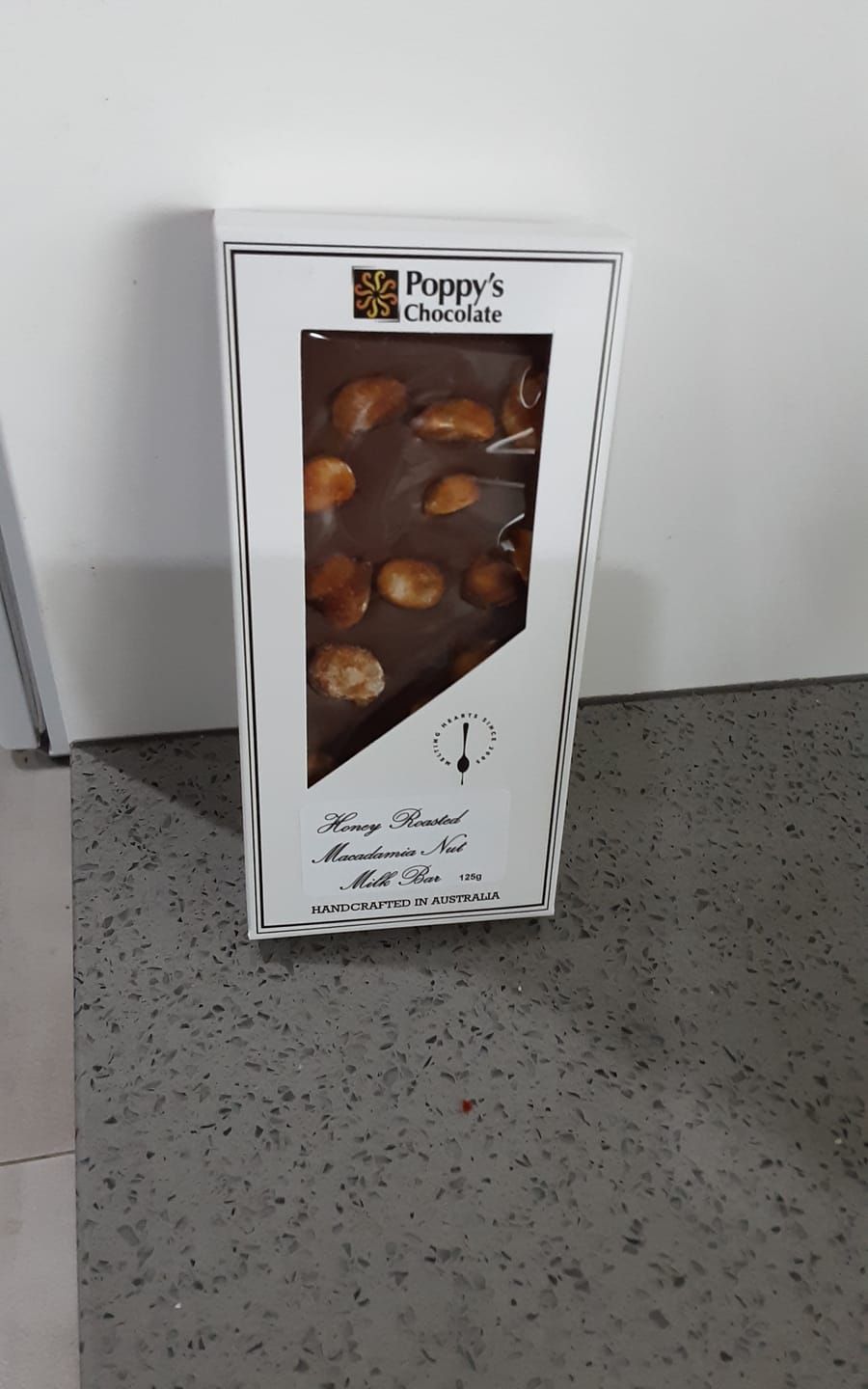 Customer photo review of Honey Roasted Macadamias and Milk Chocolate Block 125g