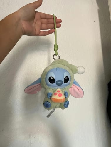 Customer photo review of Stitch Labubu - Boite Surprise 🎁