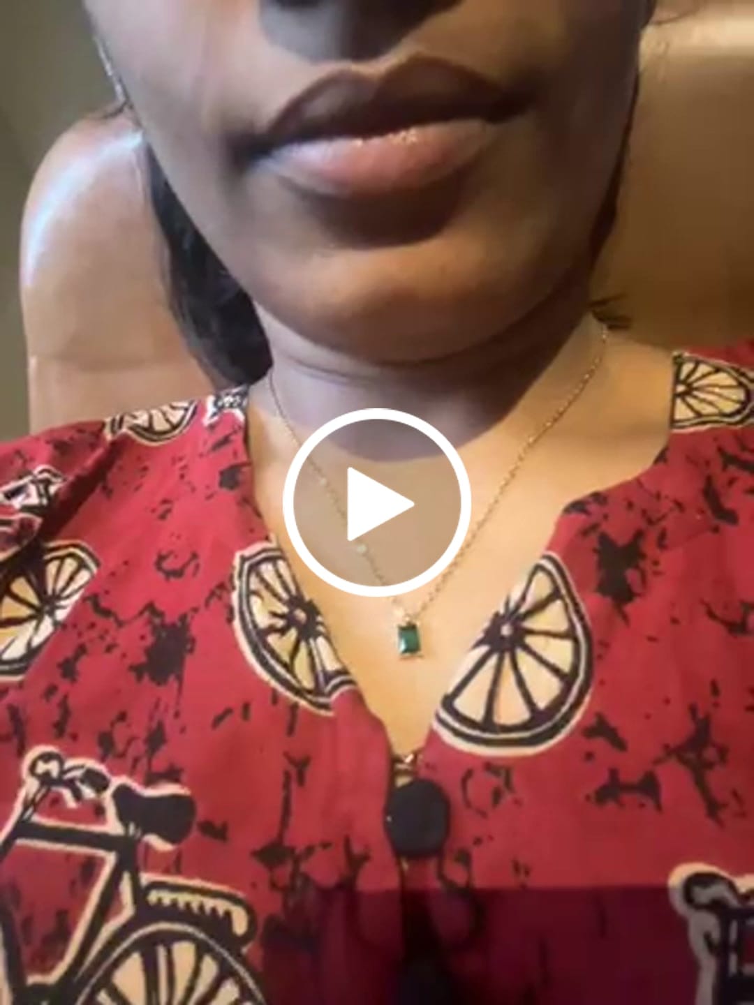 Customer video review of Emerald Aventurine Necklace