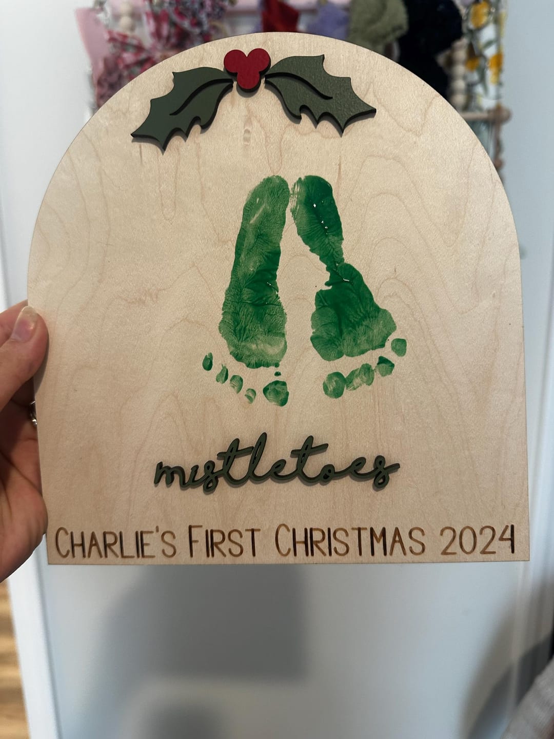 Customer photo review of Baby's First Christmas Mistletoe Footprint Craft