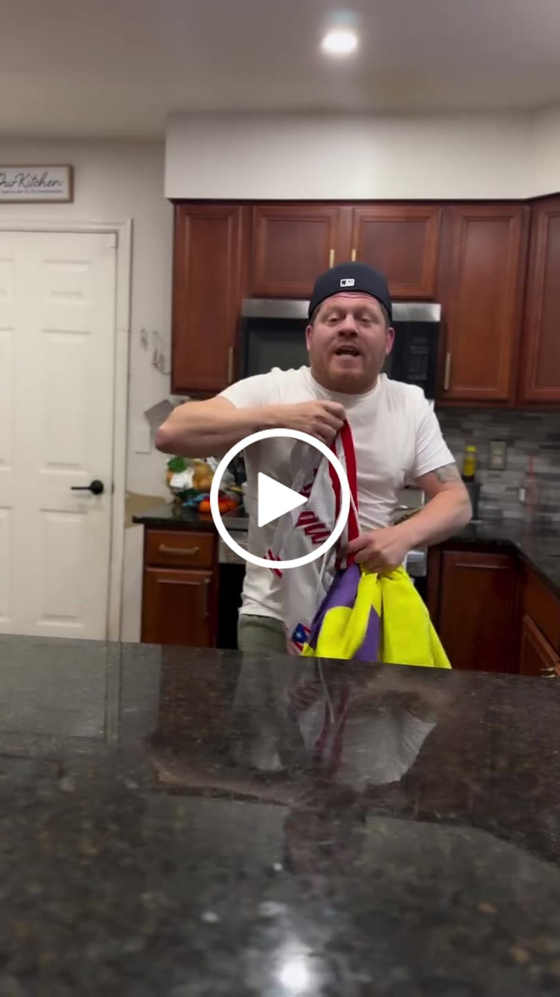 Customer video review of Puerto Rico 'Borinquen' Basketball Shorts