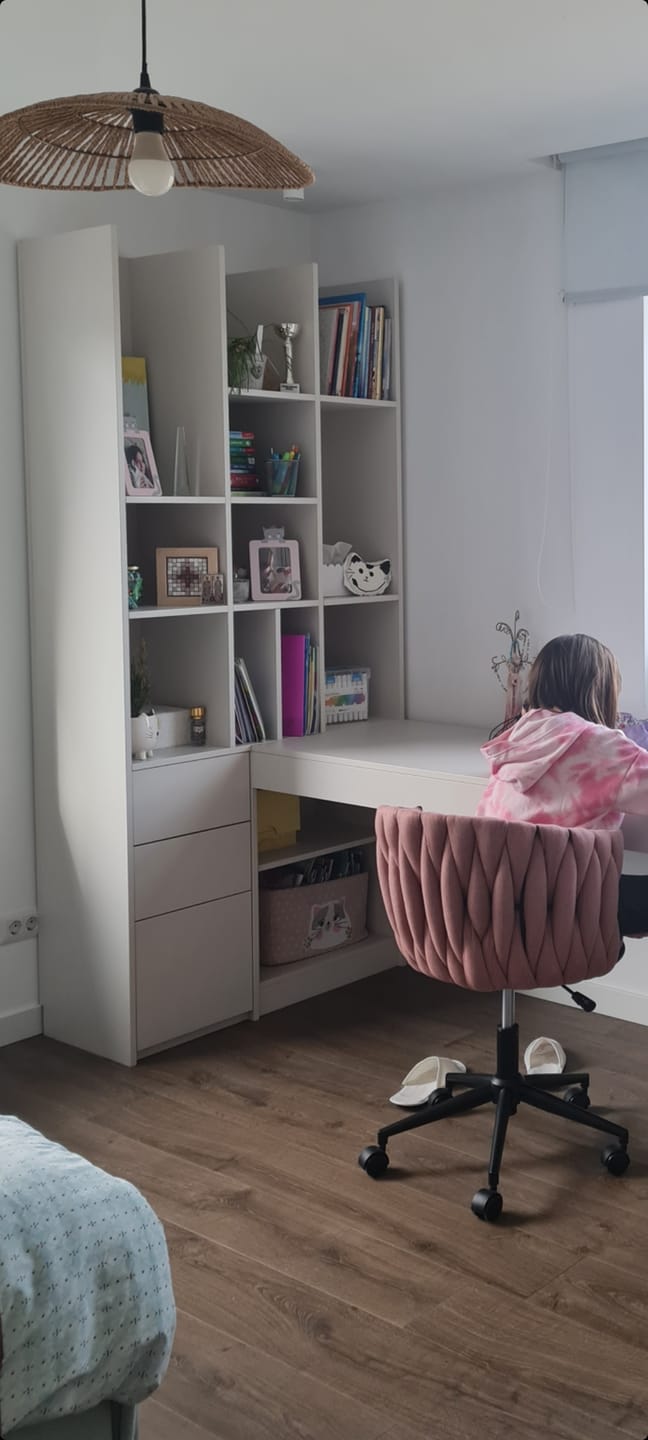 Customer photo review of Scaun TALON, roz, stofa, 55x60x75 cm