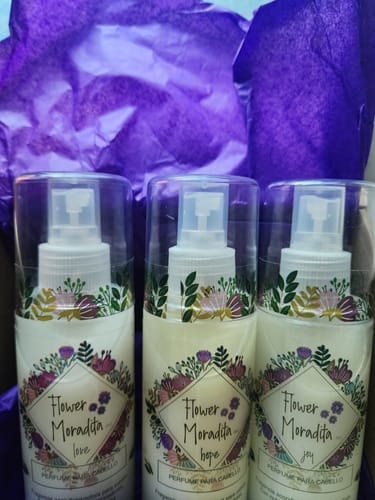 Customer photo review of Kit 3 Perfumes para cabello + Seda Travel Size GRATIS