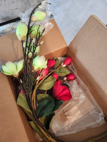Customer photo review of Bulk Extra Long Stems 50" Magnolia Stems Artificial Flowers for Tall Vases Wholesale
