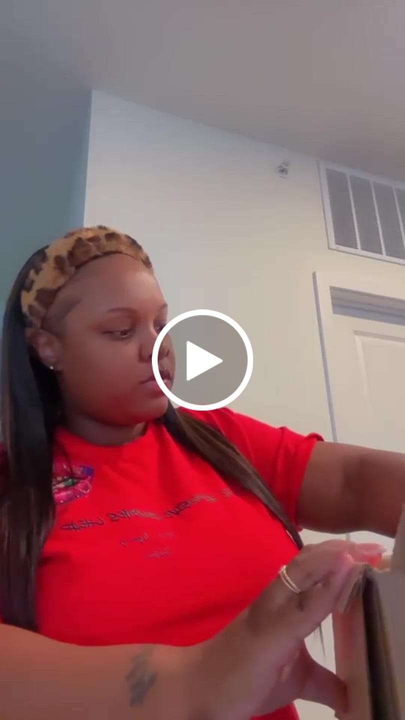 Customer video review of Dark Spot Roller 50 ml (inner thighs and underarms)