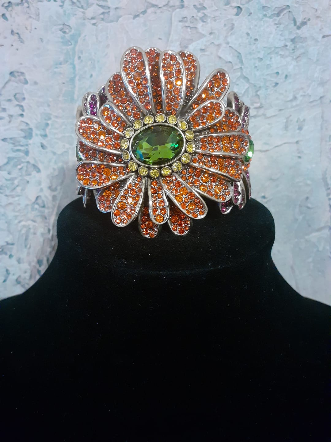 Customer photo review of Heidi Daus®"Gerber Daisy Crazy" Crystal Floral Cuff Bracelet
