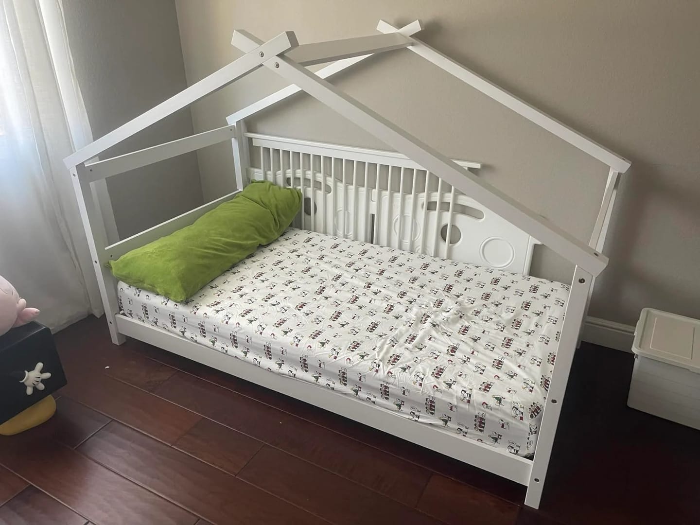 Customer photo review of Toddler House Floor Bed - TWIN SIZE