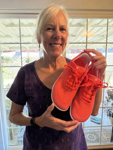 Customer photo review of HF Stride – Hands-Off & Ergonomic Barefoot Shoes