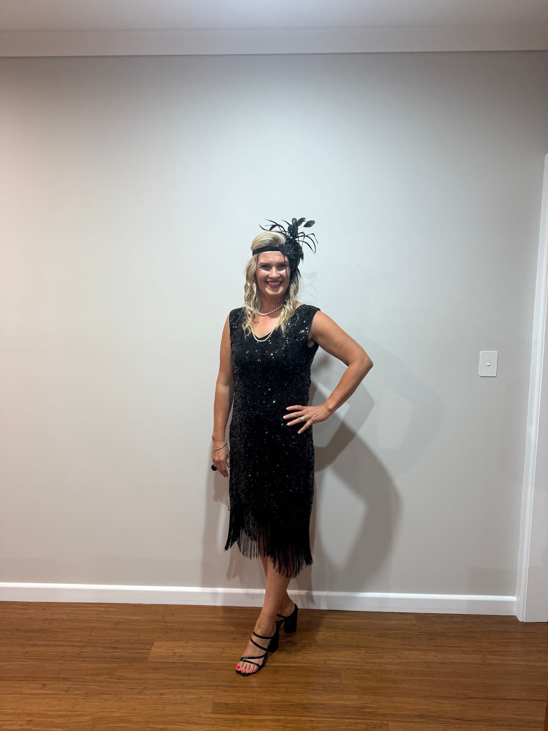 Customer photo review of 1920s Black Swirl Flapper Headpiece
