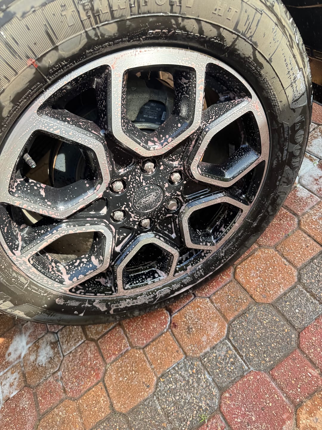 Customer photo review of Decon8 - Wheel Cleaner & Iron Fallout Remover