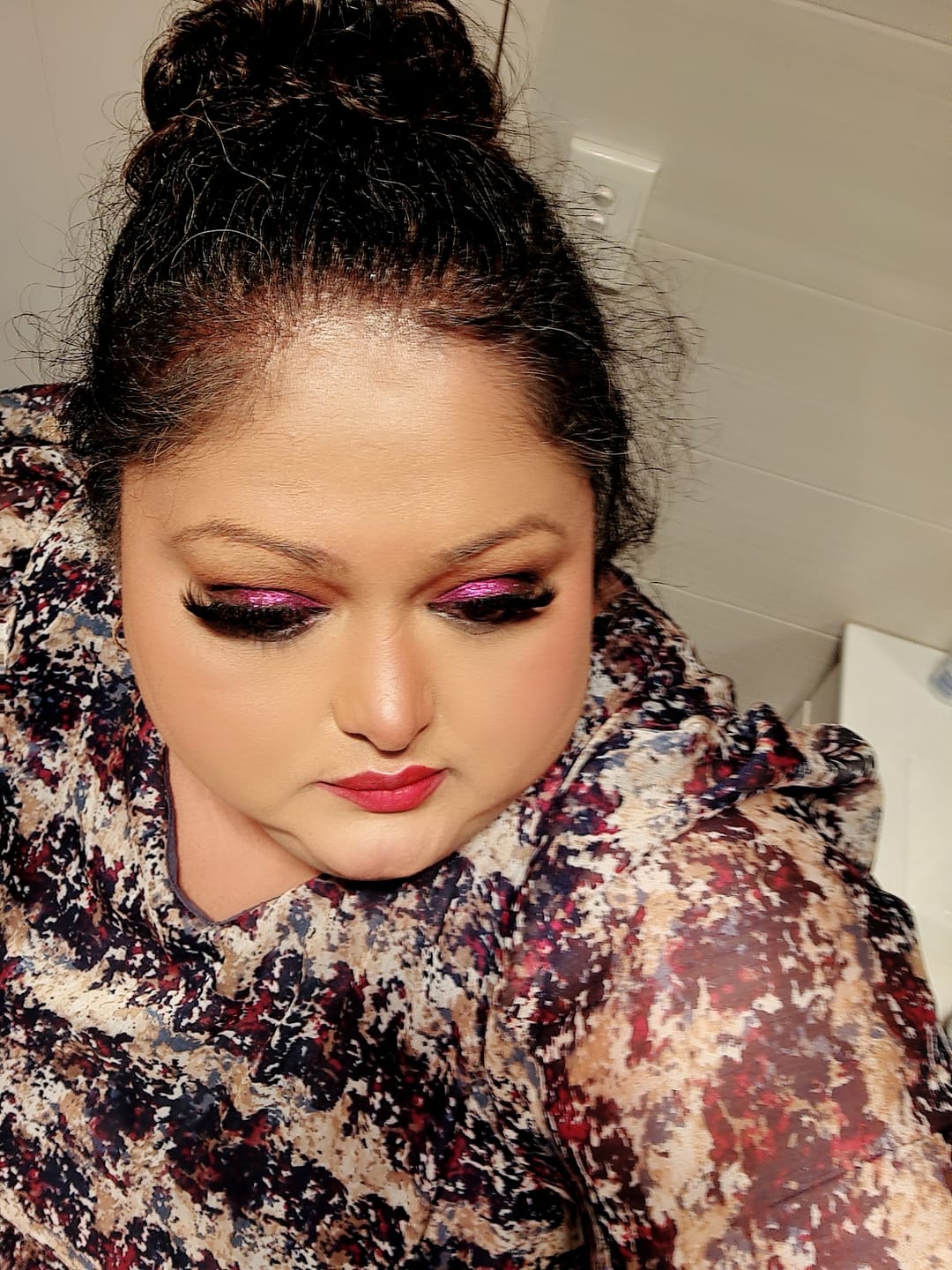 Customer photo review of Frosted Fairy Prismatic Pastels Multichrome Magnetic Eyeshadow Palette